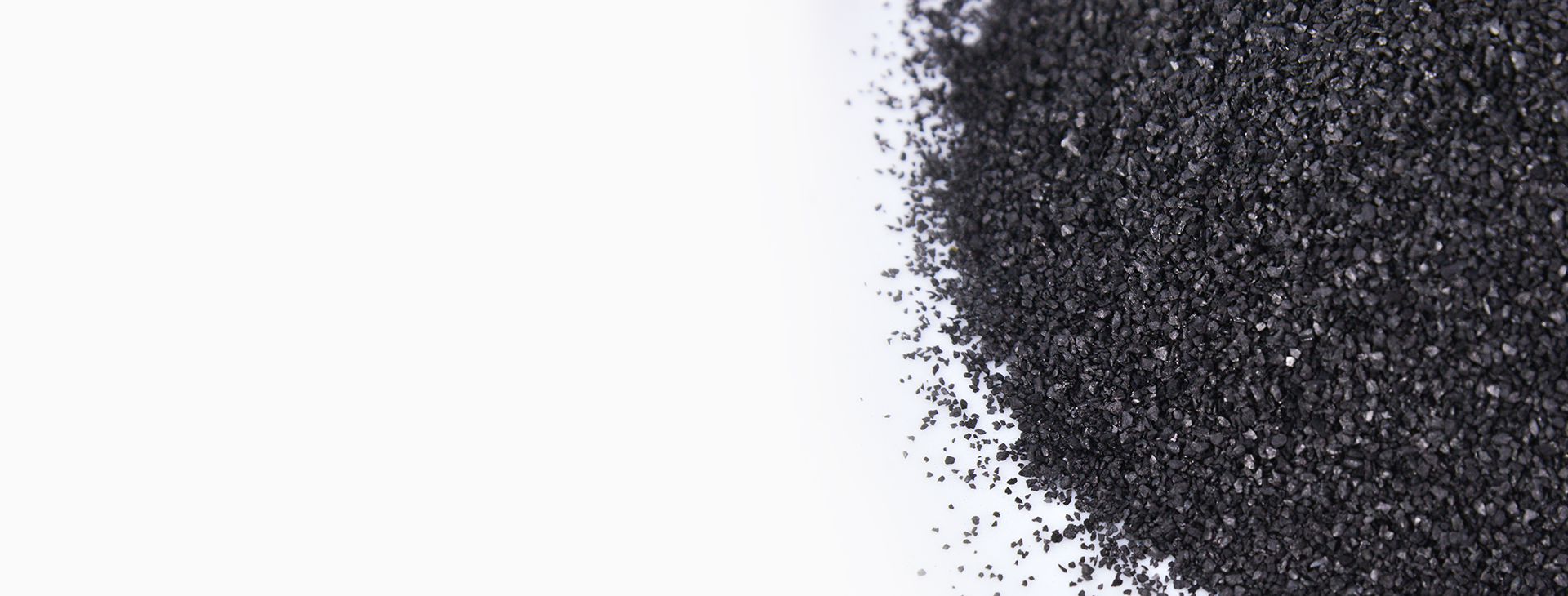 <h4>瑞典JACOBI天然椰殼活性炭<br></h4>
<p>通過NSF/ANSI、AWWA、EN12915-1等權(quán)威認(rèn)證，在去除水體余氯、重金屬、異色異味、有機(jī)污染物等方面有著顯著效果。</p>