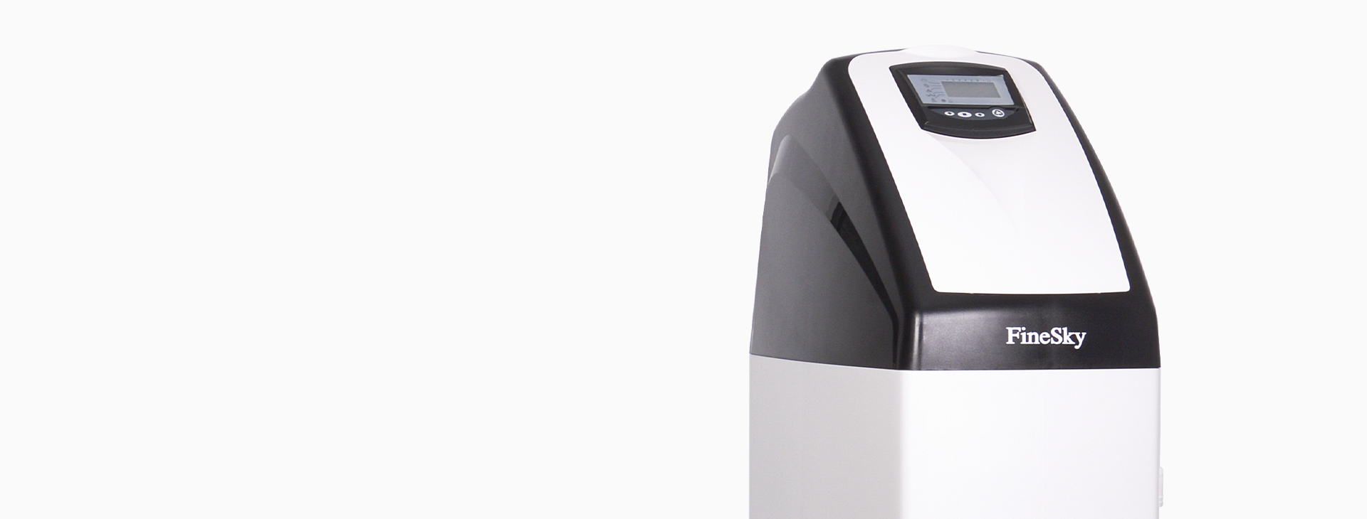 <h4>特有假日模式<br></h4>
<p>開啟假日功能模式，用戶長時(shí)間外出不使用軟水機(jī)時(shí)，設(shè)備會(huì)定期自動(dòng)清洗，對(duì)樹脂進(jìn)行殺菌，保證樹脂不受污染，避免死水。</p>