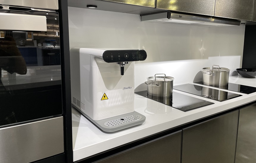 夏日燥熱，德國法茲冰熱直飲水機助您開啟清涼暢飲之旅