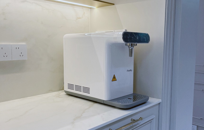 杭州西湖區(qū)客戶安裝前置過濾器+超濾凈水器+直飲機案例(圖3) 333 (3).jpg